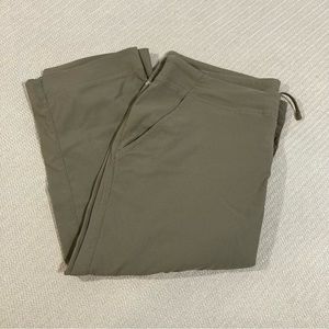 Columbia Capris Knee Pants 18" Inseam Hiking Pants